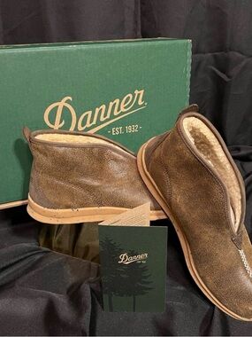Danner Men’s Forrest Moc Boots Shearling-Lined Size 10.5 Men’s w/ Box